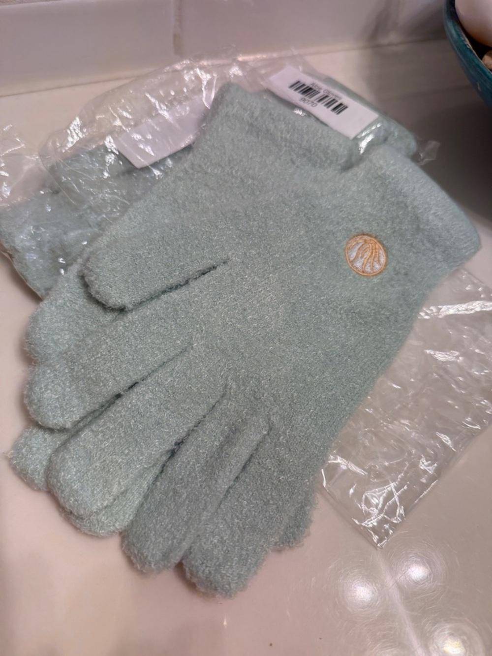 Aloe-infused Mint Green super soft Gloves